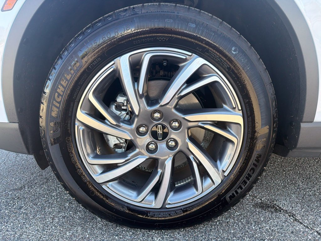 Used 2026 Lincoln Corsair Premiere AWD/4WD image 18