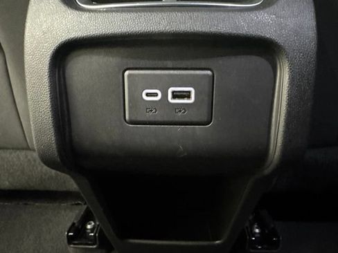 Used 2024 Chevrolet Blazer LT FWD image 24