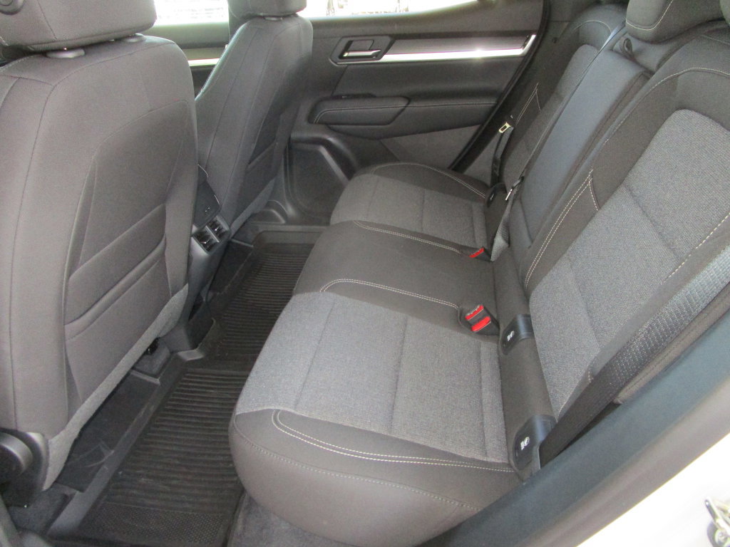 New 2027 GMC Terrain Elevation w/ LPO, Floor Liner Package FWD image 15