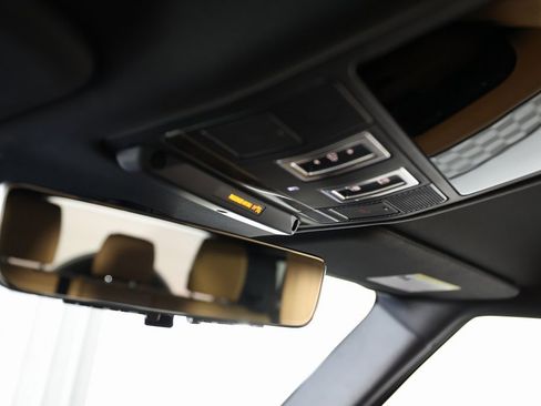 Used 2024 Land Rover Defender 90 V8 image 33