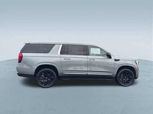 New 2026 GMC Yukon XL Elevation w/ LPO, Elevation Black Package image 10