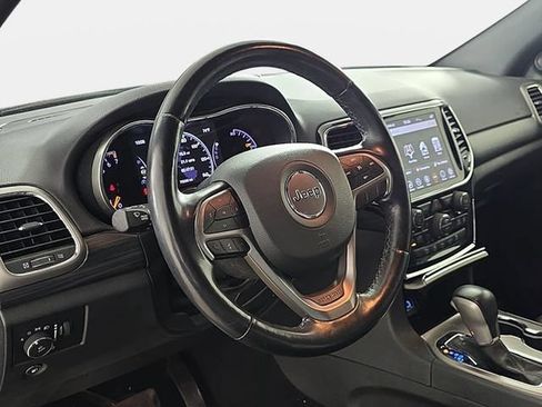 Used 2021 Jeep Grand Cherokee Laredo X AWD/4WD image 20