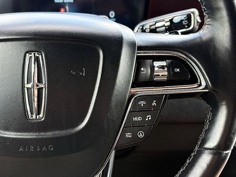 Used 2022 Lincoln Navigator Reserve AWD/4WD image 23