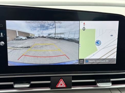 Used 2024 Hyundai Elantra SEL w/ Convenience Package image 26