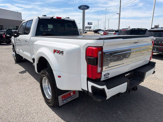 New 2027 Ford F350 Platinum w/ Platinum Plus Package AWD/4WD image 7