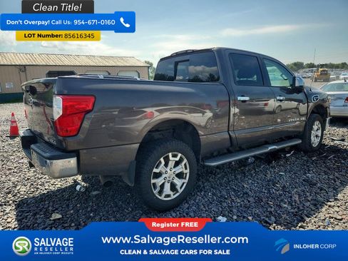 Used 2016 Nissan Titan SL AWD/4WD image 4