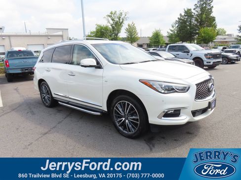 Used 2018 INFINITI QX60 Luxe w/ Deluxe Technology Package AWD/4WD image 1