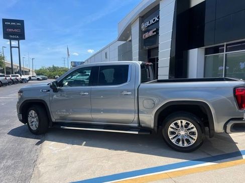 Used 2023 GMC Sierra 1500 Denali RWD image 4