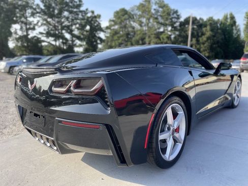 Used 2014 Chevrolet Corvette Stingray Coupe RWD image 8