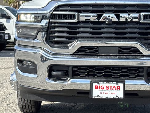 New 2026 RAM 3500 Tradesman w/ Chrome Appearance Group A AWD/4WD image 7