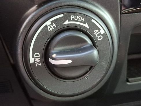 Used 2024 Nissan Titan PRO-4X w/ Off Road Protection Package image 24