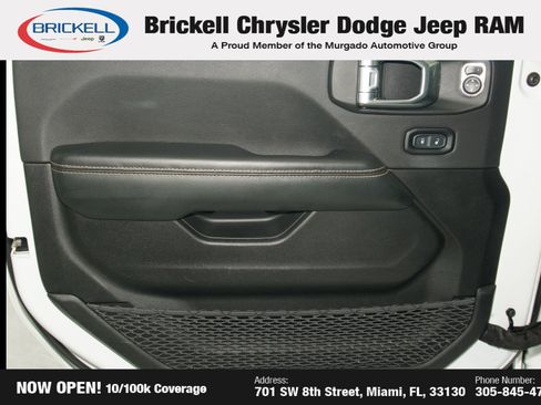 Used 2024 Jeep Wrangler Unlimited Sahara AWD/4WD image 11