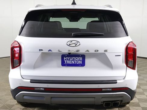 Used 2025 Hyundai Palisade SEL AWD/4WD image 13