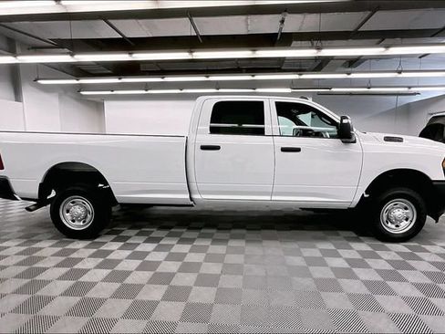 Used 2024 RAM 2500 Tradesman AWD/4WD image 15