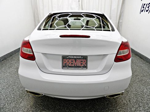 Used 2013 Suzuki Kizashi S FWD image 5