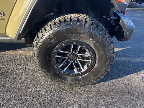 New 2026 Jeep Wrangler Unlimited Rubicon image 9