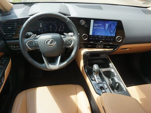 Used 2024 Lexus NX 250 FWD w/ Cold Area Package image 6
