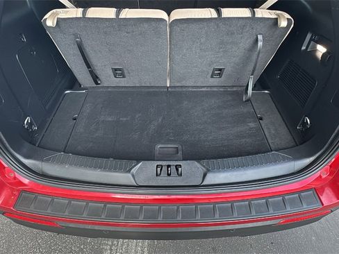 Certified 2023 Ford Explorer XLT image 25