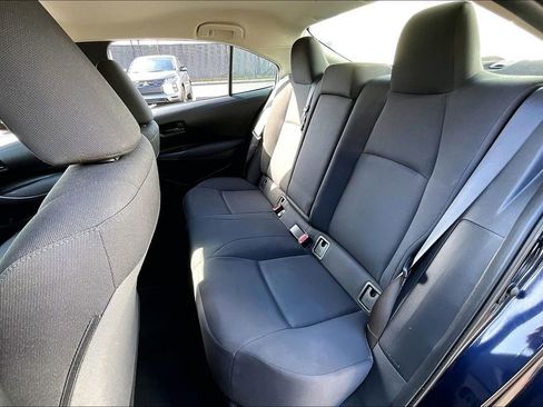 Used 2023 Toyota Corolla LE image 21