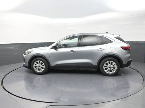 Used 2024 Ford Escape Active FWD image 49
