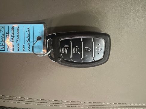 Used 2020 Hyundai Tucson Sport FWD image 31