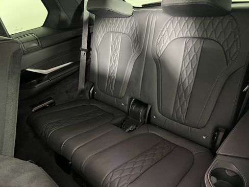 Used 2024 BMW X7 M60i w/ Executive Package AWD/4WD image 22