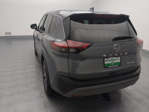 Used 2023 Nissan Rogue SV image 6