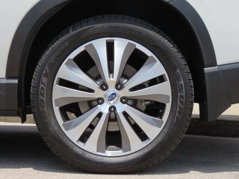 Used 2022 Subaru Ascent Limited AWD/4WD image 15