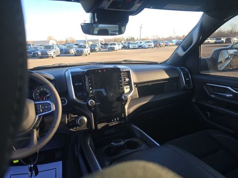 Used 2025 RAM 1500 Big Horn image 4