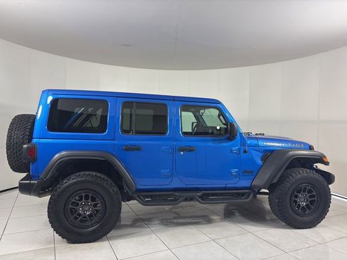 Used 2023 Jeep Wrangler Unlimited Sport AWD/4WD image 7