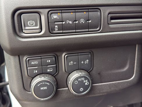 Used 2024 Chevrolet Tahoe LS w/ Driver Alert Package AWD/4WD image 13