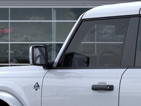 New 2026 Ford Bronco Outer Banks AWD/4WD image 22