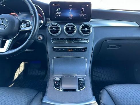 Certified 2022 Mercedes-Benz GLC 300 4MATIC image 11