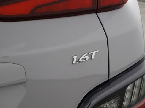 Used 2023 Hyundai Kona Limited FWD image 45