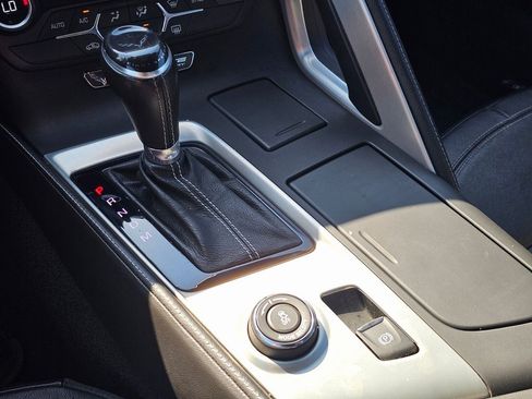 Used 2019 Chevrolet Corvette Stingray Coupe w/ Carbon Flash Badge Package image 16