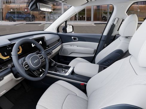 New 2026 Kia Carnival EX FWD image 17