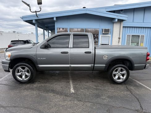 Used 2008 Dodge Ram 1500 Truck SLT w/ Popular Equipment Group image 2