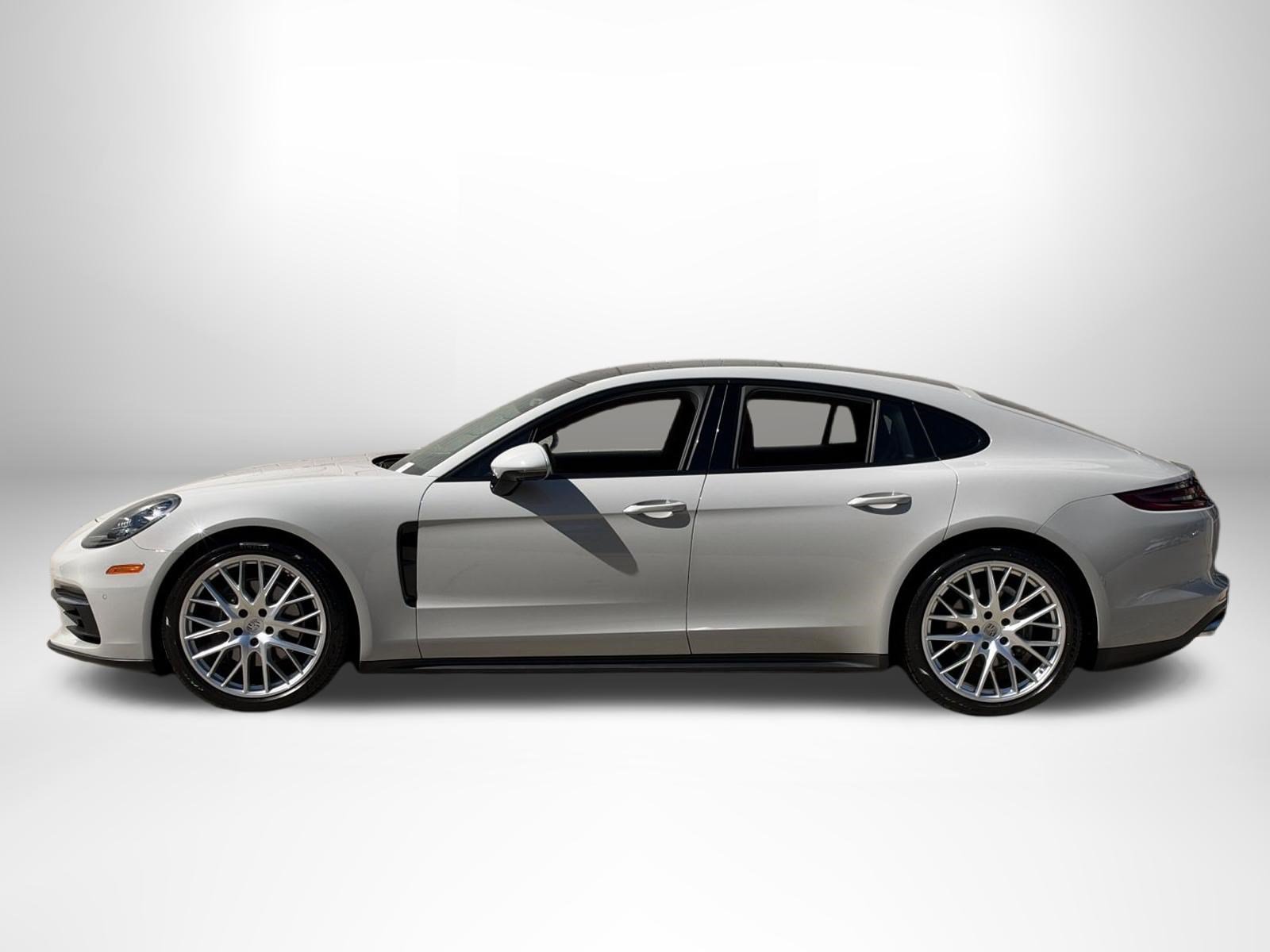 Used 2018 Porsche Panamera 4 AWD/4WD image 6