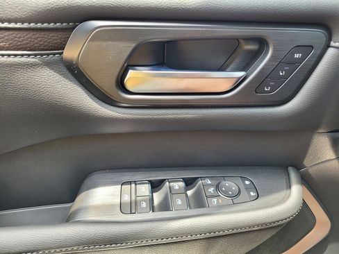 New 2025 Nissan Armada Platinum w/ Convenience Package image 24