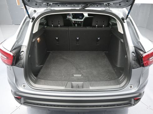 Used 2024 Chevrolet Trax LS w/ LS Convenience Package image 26