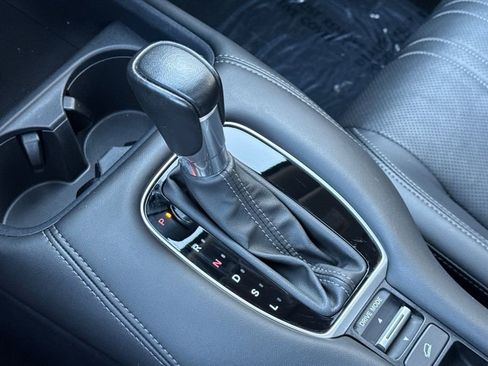 Used 2023 Honda HR-V EX-L image 25