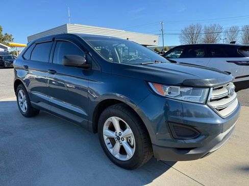 Used 2016 Ford Edge SE image 4