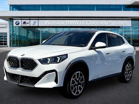 Used 2026 BMW X2 xDrive28i w/ Technology Package AWD/4WD image 3