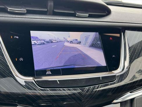 Used 2023 Cadillac XT6 Premium Luxury w/ LPO, Floor Liner Package AWD/4WD image 30