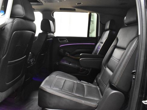 Used 2015 GMC Yukon XL Denali image 5