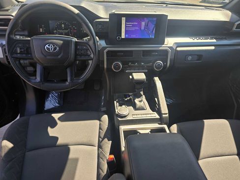 Used 2024 Toyota Tacoma SR5 AWD/4WD image 18