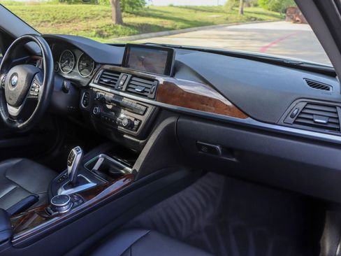 Used 2015 BMW 328i xDrive Sedan AWD/4WD image 23