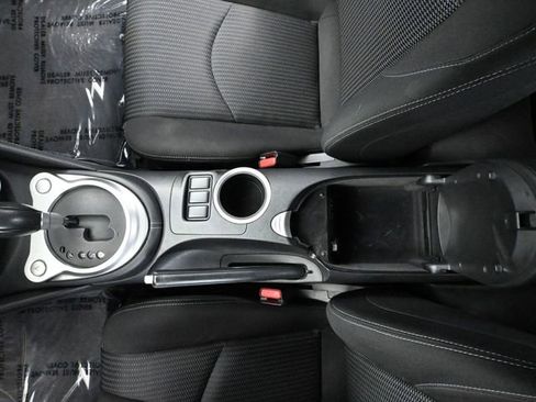 Used 2016 Nissan 370Z Coupe image 29