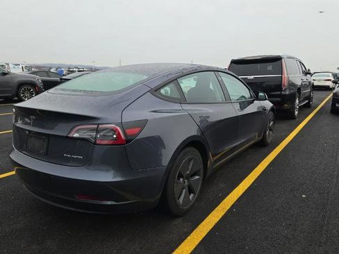 Used 2022 Tesla Model 3 Long Range image 4