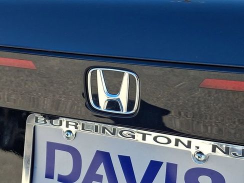 Certified 2025 Honda Accord LX image 29